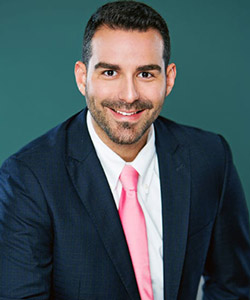 Dr. Ruben Valdes DC - The Thyroid Place in Orlando, FL Dr. Ruben Valdes DC - The Thyroid Place in Orlando, FL